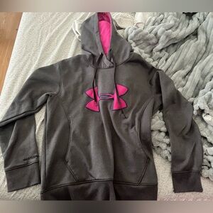 Under armor SweatShirt